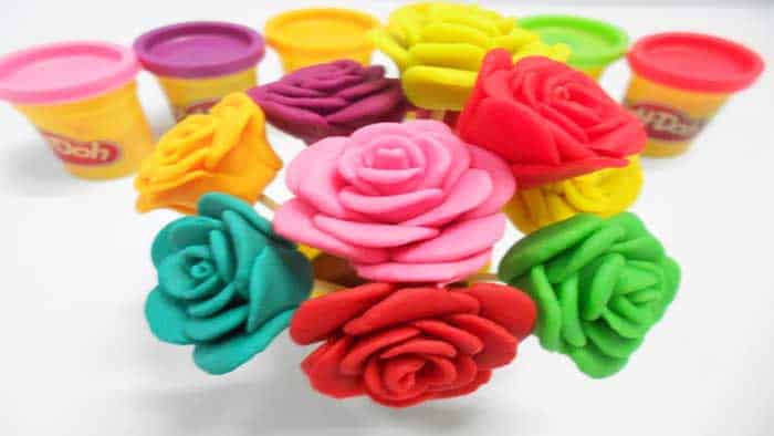 Building-Flowers-And-Fruits-with-playdough